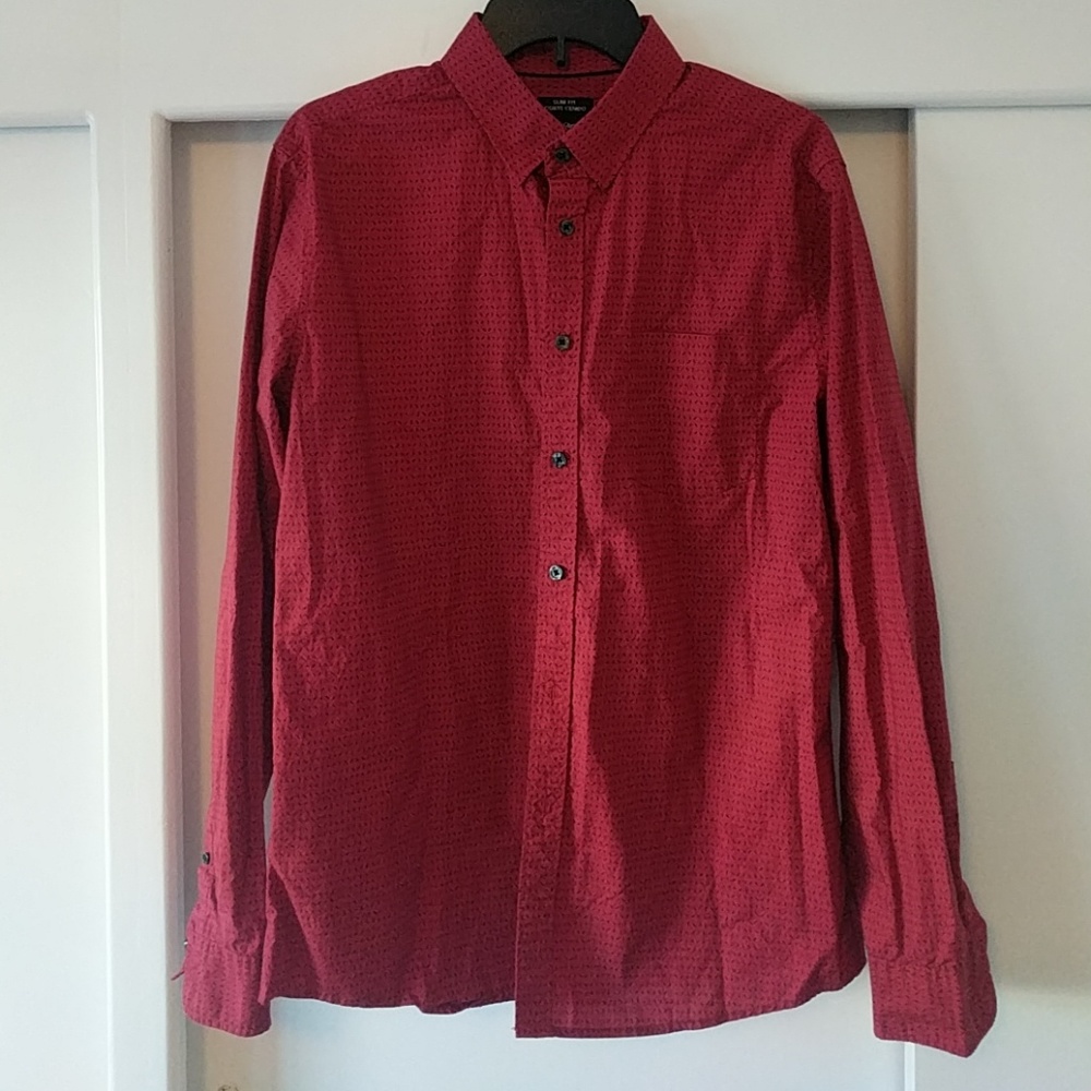 Red and black Mossimo slim fit shirt